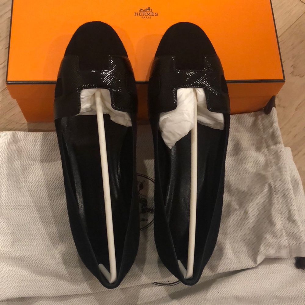 🚫SOLD🚫Hermes Flats